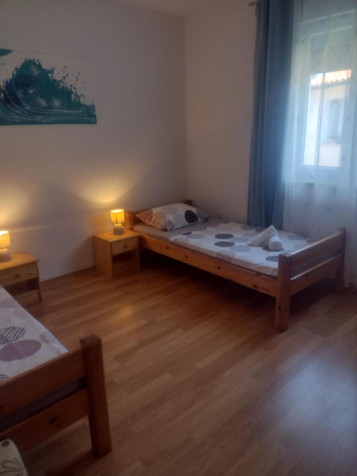 Spacious Apartment With Parking&Garden Marčana 部屋 写真